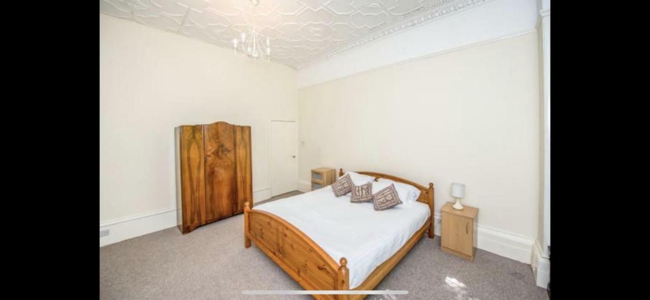 Apartment No 1 - Large 1 Bed Near Sefton Park And Lark Lane Liverpool