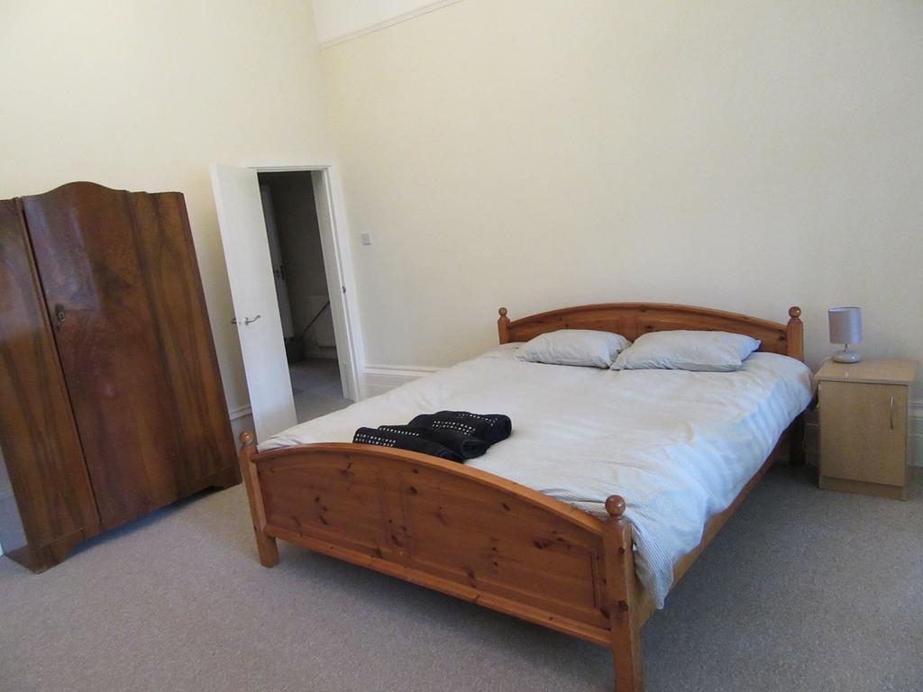 No 1 - Large 1 Bed Near Sefton Park And Lark Lane Apartment Liverpool